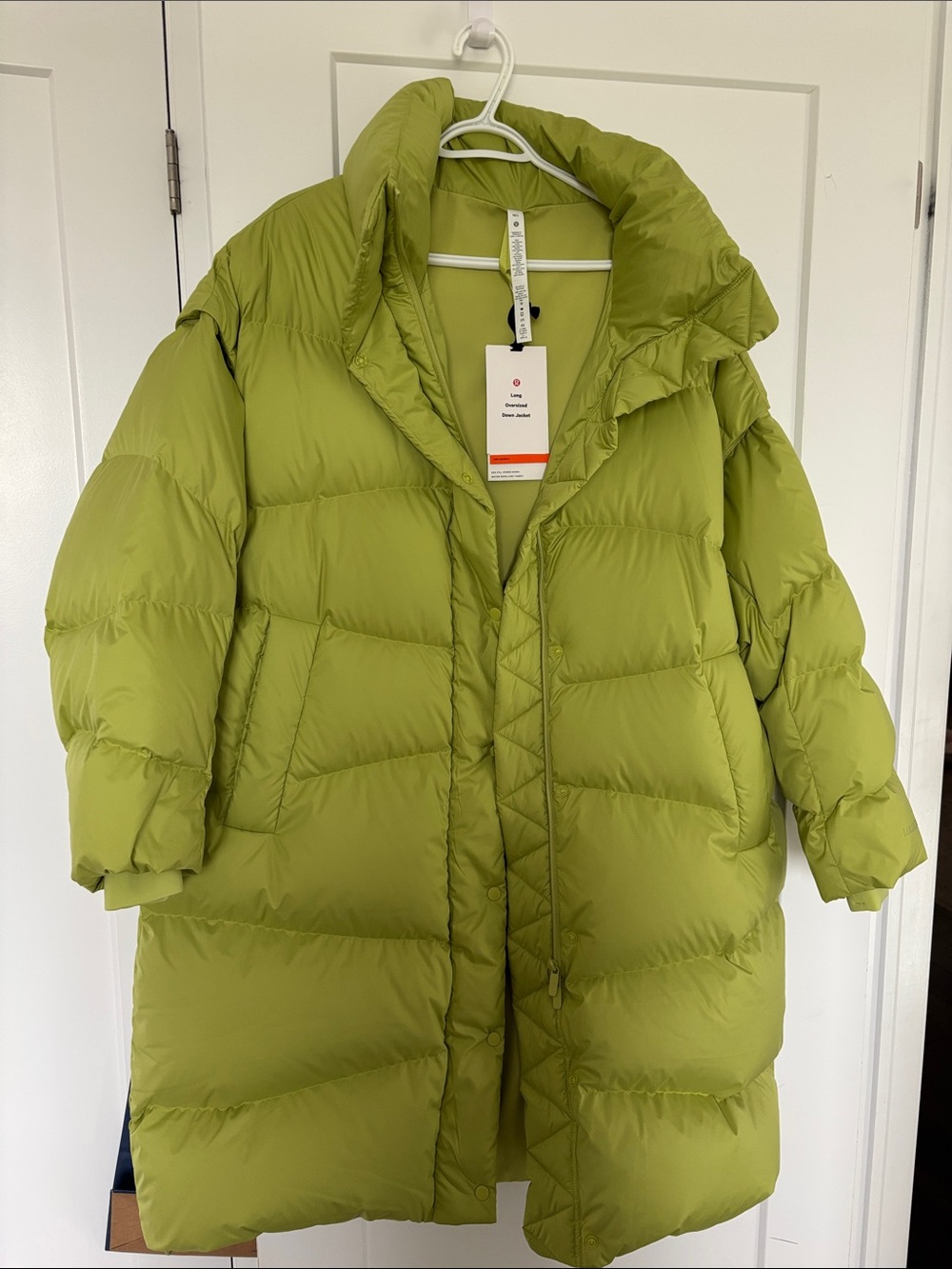lululemon athletica Olive Green Puffer Coat - Picture 3 of 3